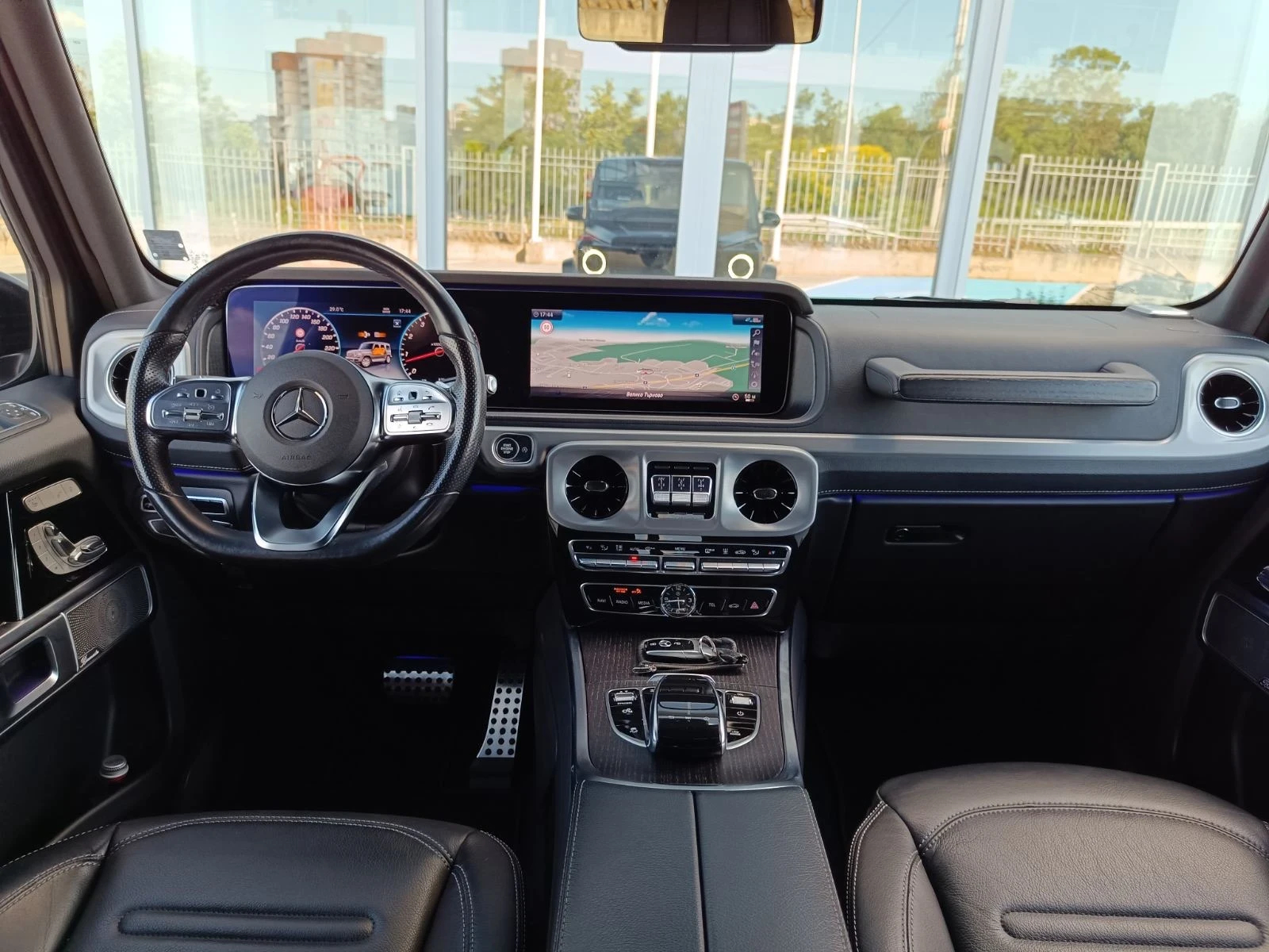 Mercedes-Benz G 500 AMG 4.0V8 4MATIC 9G-TRONIC, снимка 11 - Автомобили и джипове - 55192319