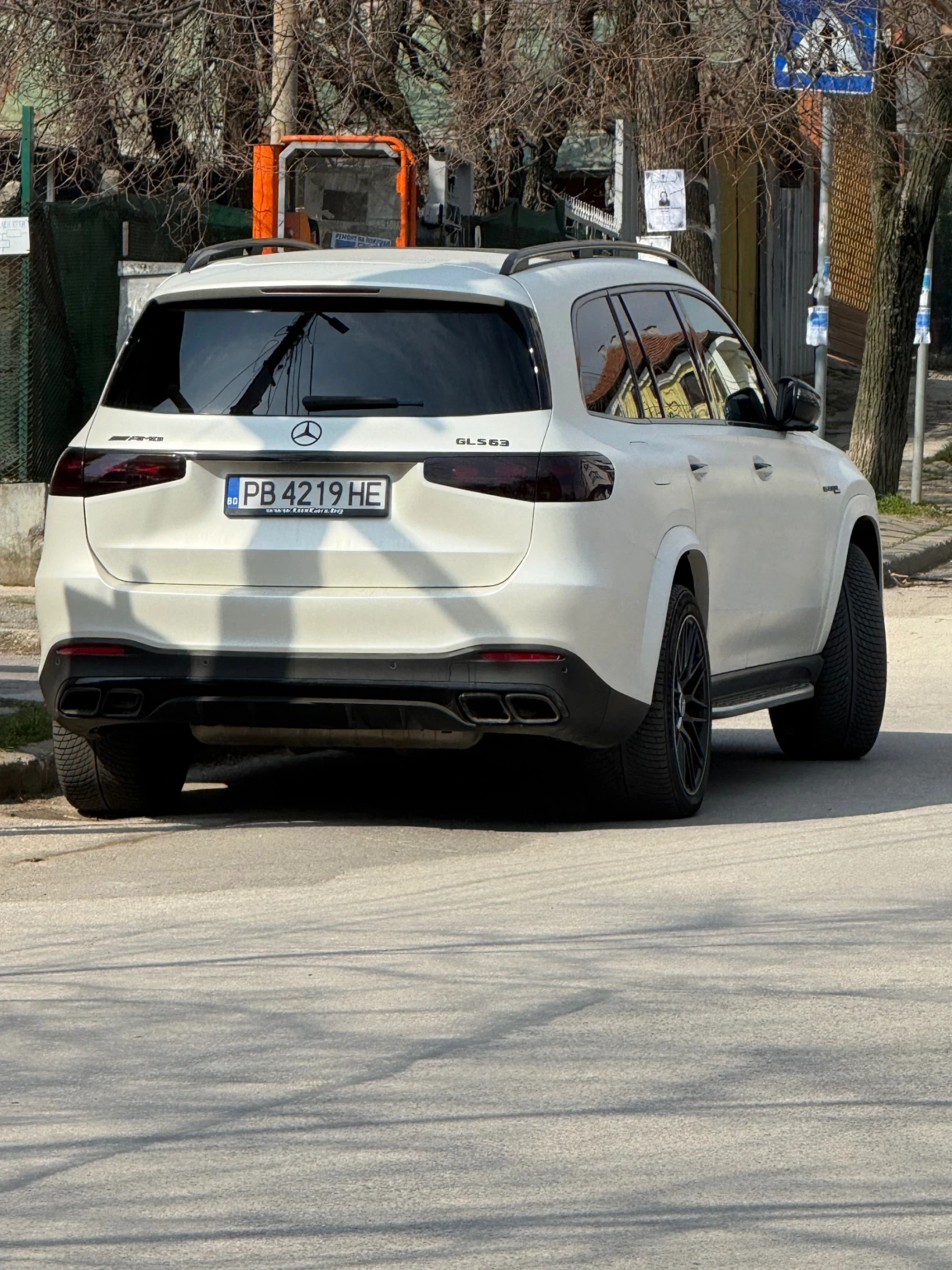 Mercedes-Benz GLS580 AMG пакет, снимка 2 - Автомобили и джипове - 55196837