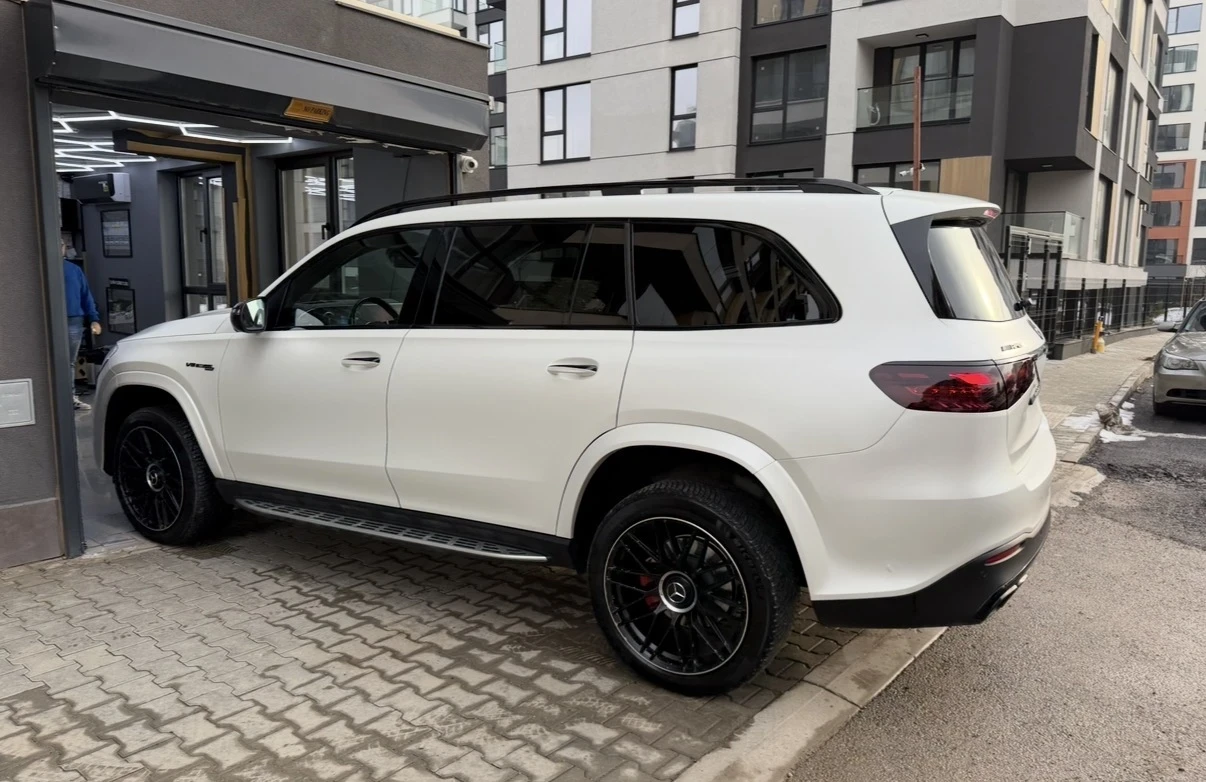 Mercedes-Benz GLS580 AMG пакет, снимка 7 - Автомобили и джипове - 55196837
