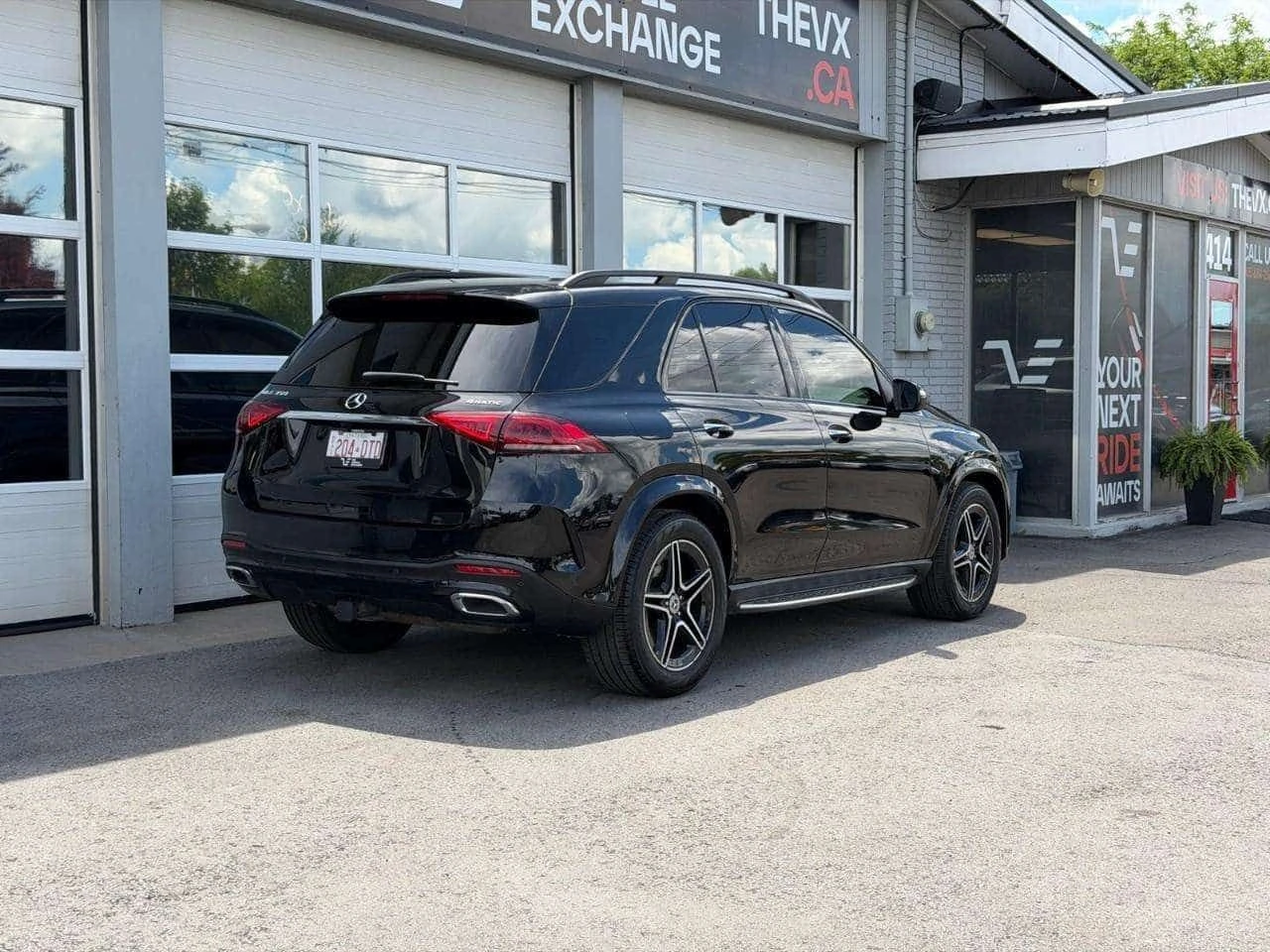 Mercedes-Benz GLE 350 PANO| AMBIENT| BURMESTER| ПОДГРЕВИ| CARFAX| , снимка 7 - Автомобили и джипове - 55221144