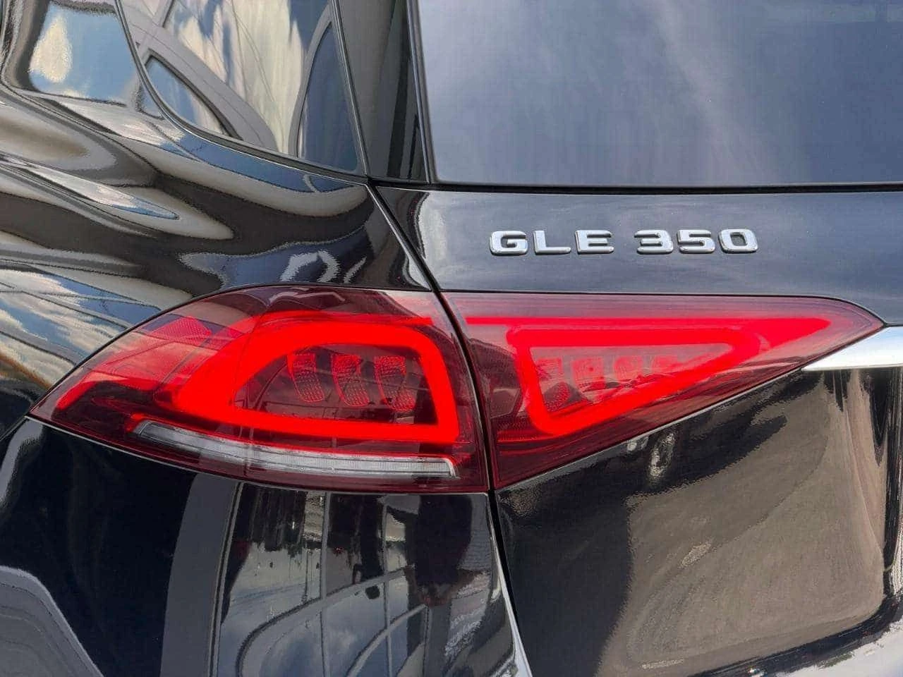 Mercedes-Benz GLE 350 PANO| AMBIENT| BURMESTER| ПОДГРЕВИ| CARFAX| , снимка 8 - Автомобили и джипове - 55221144