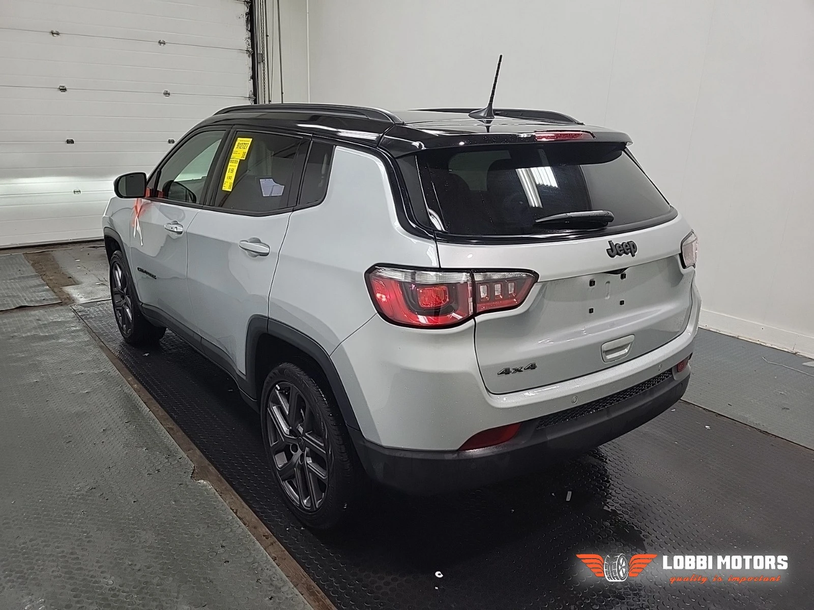 Jeep Compass, снимка 4 - Автомобили и джипове - 55928629