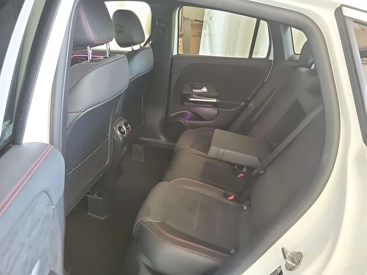 Mercedes-Benz GLA 250 ALCANTARA| AMBIENT| �����| 2 �����|  | Mobile.bg � ����������� 11