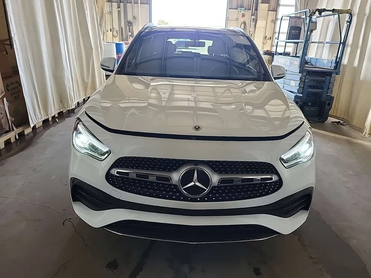 Mercedes-Benz GLA 250 ALCANTARA| AMBIENT| �����| 2 �����|  | Mobile.bg � ����������� 17