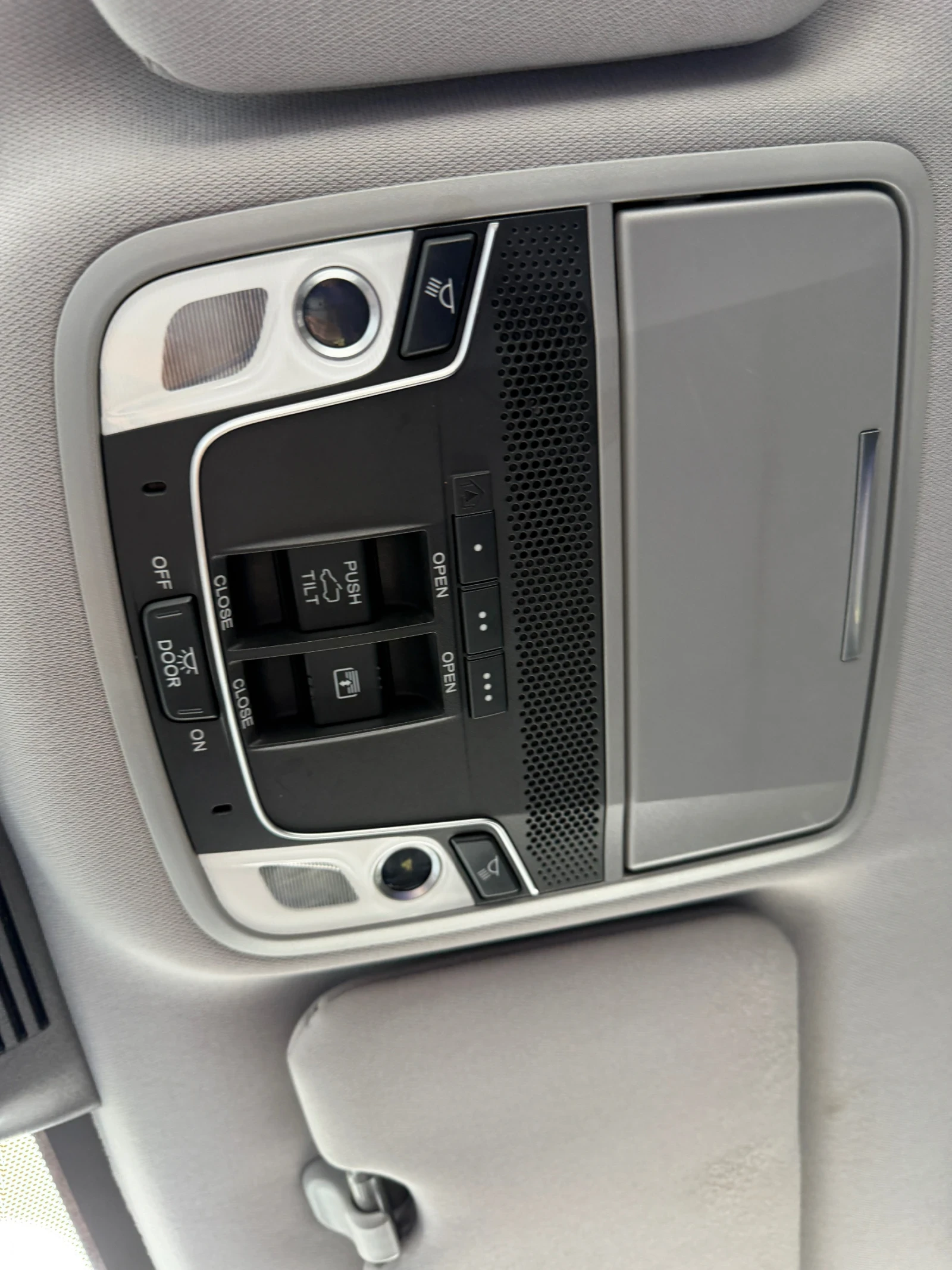 Honda Cr-v Touring AWD/4x4, снимка 16 - Автомобили и джипове - 56723114