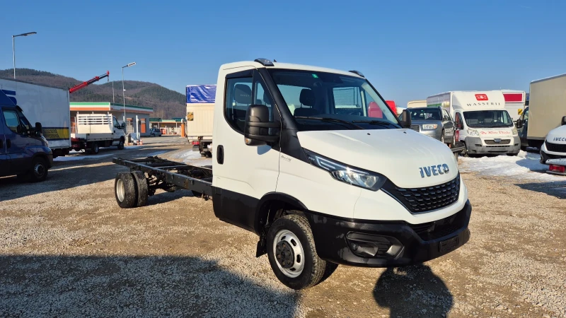 Iveco Daily 50c18* 3.5тона* 4.75межуосие* ШВЕЙЦАРИЯ* , снимка 3 - Бусове и автобуси - 49182866