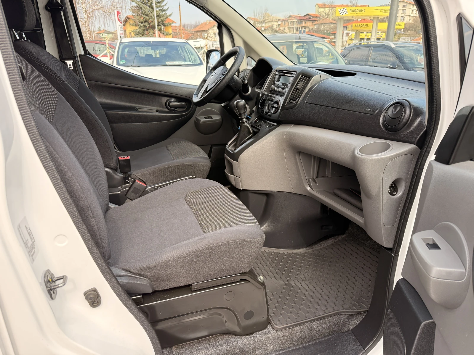 Nissan NV200 1.5dci KLIMA;EURO6;TUV;COC;GERMANY, снимка 11 - Бусове и автобуси - 53923877