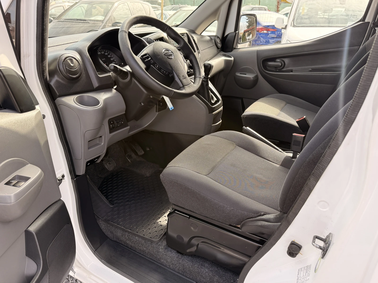 Nissan NV200 1.5dci KLIMA;EURO6;TUV;COC;GERMANY, снимка 9 - Бусове и автобуси - 53923877