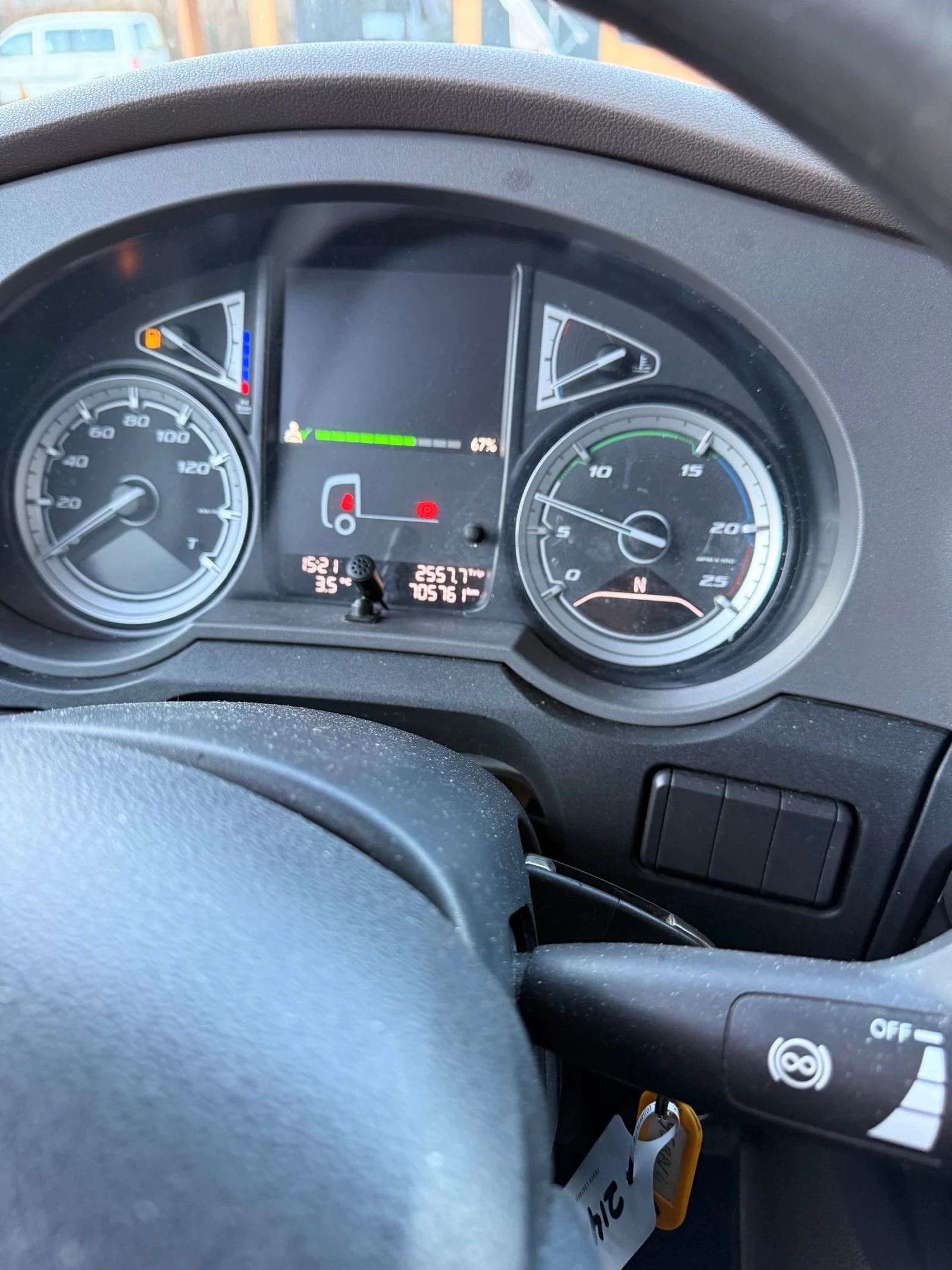 Daf XF 480 - изображение 6