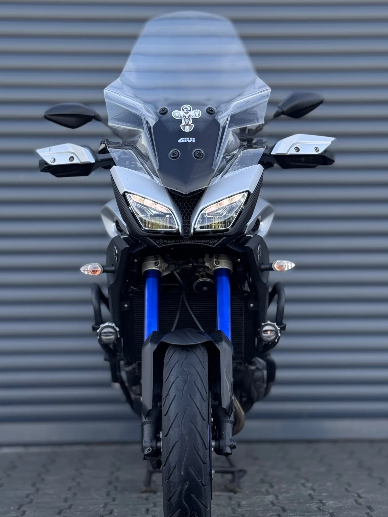 Yamaha Mt-09 TRACER - изображение 4