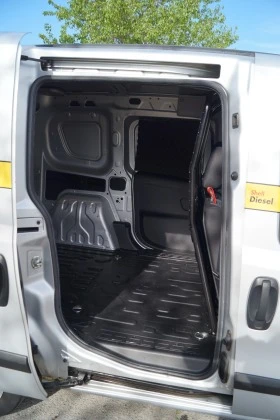 Fiat Doblo 1.6d АВТОМАТИК, снимка 14