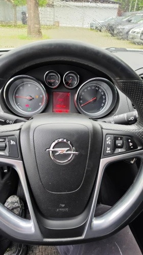 Opel Insignia 2.0 CDTI OPC Line сервизна история!!!, снимка 8