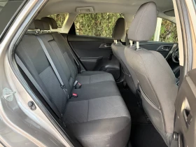 Toyota Auris 1.3 VVT-I, снимка 13