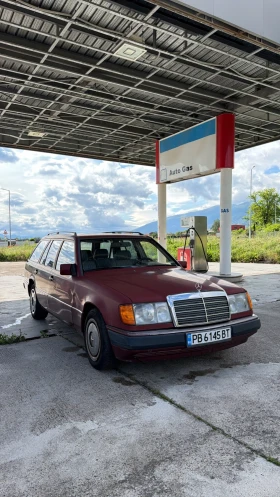 Mercedes-Benz 124 W124 250D, снимка 1