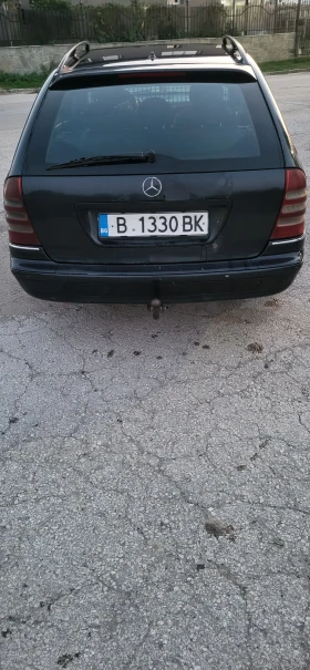 Mercedes-Benz C 220, снимка 4