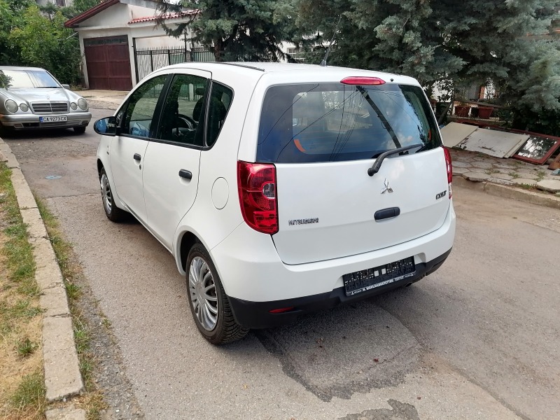 Mitsubishi Colt 1.3 16 v klima, снимка 7 - Автомобили и джипове - 46663926