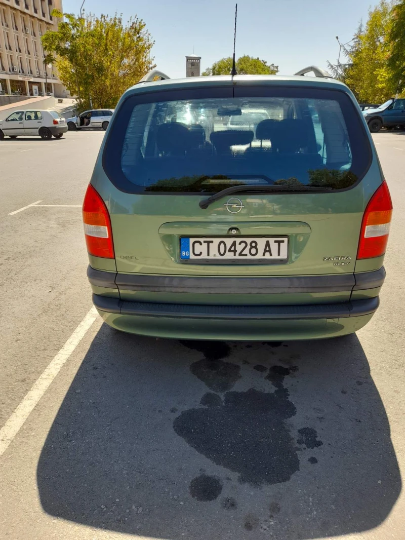 Opel Zafira, снимка 3 - Автомобили и джипове - 47300313