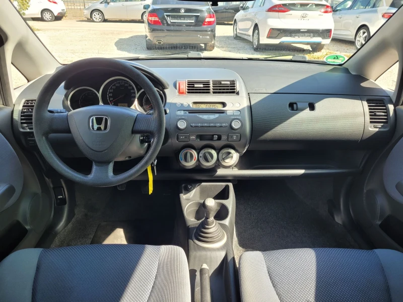 Honda Jazz 1.4  i, снимка 9 - Автомобили и джипове - 47460822