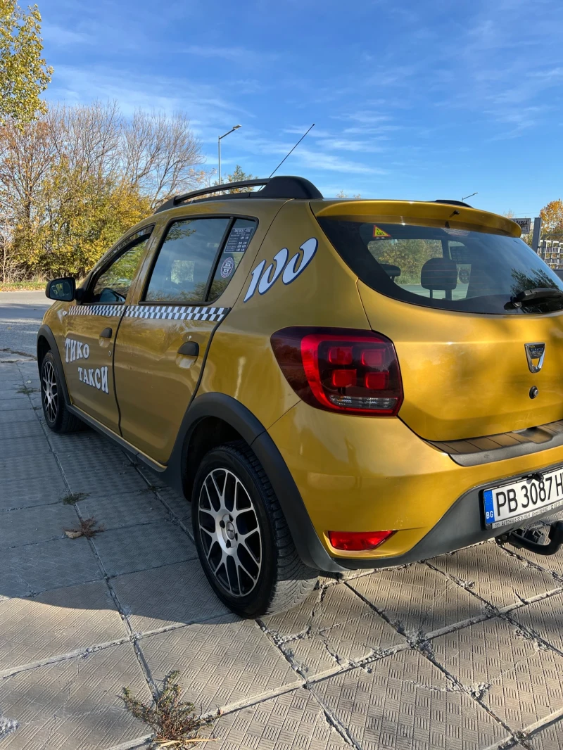 Dacia Sandero 1.0sce 73hp Stepway Газ/Климатик, снимка 4 - Автомобили и джипове - 47831282