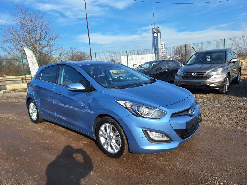 Hyundai I30 1.6 CRDI - 128 К.С., снимка 2 - Автомобили и джипове - 48615858