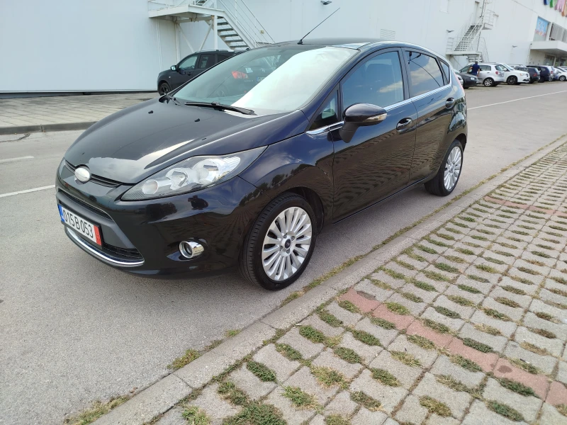 Ford Fiesta 1.4-96кс.ГАЗ-Климатроник, снимка 2 - Автомобили и джипове - 51457631
