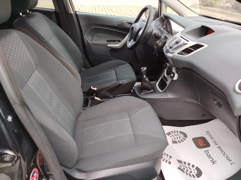 Ford Fiesta 1.4-96кс.ГАЗ-Климатроник, снимка 14 - Автомобили и джипове - 51457631