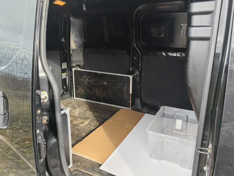 Nissan e-NV200, снимка 3 - Автомобили и джипове - 52569366