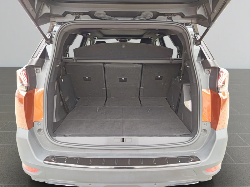 Peugeot 5008 GT Pack, снимка 15 - Автомобили и джипове - 51837558