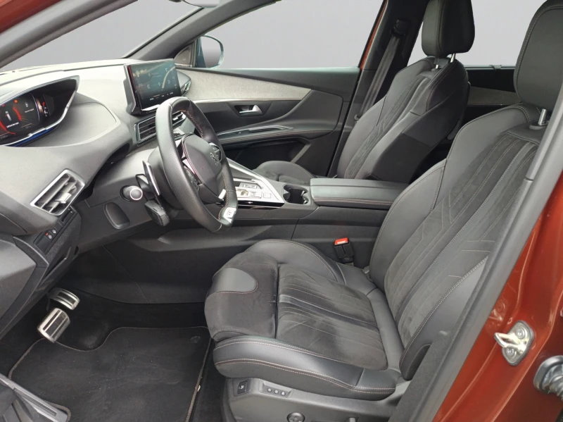 Peugeot 5008 GT Pack, снимка 12 - Автомобили и джипове - 51837558