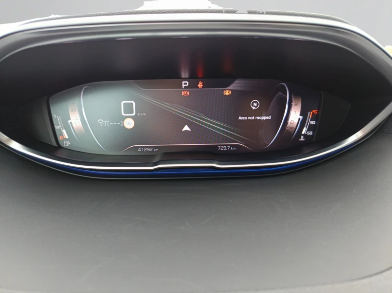 Peugeot 5008 GT Pack, снимка 11 - Автомобили и джипове - 51837558