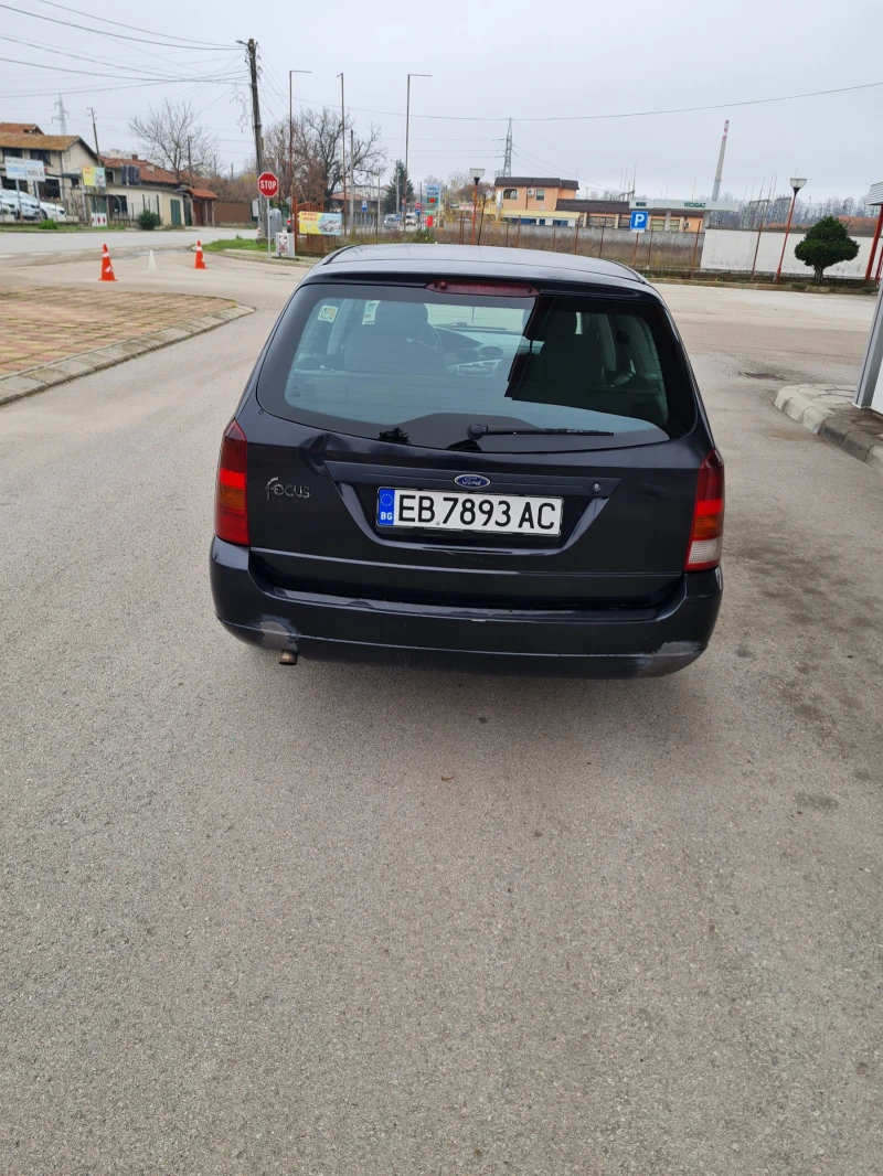 Ford Focus 1.8куб.90к.с. , снимка 2 - Автомобили и джипове - 52739597