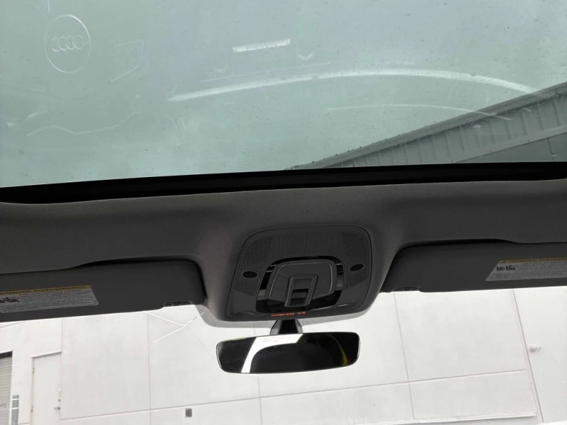 Audi A4  ПАНОРАМА * ГУМИ + ДЖАНТИ * ОТ ПРЕДСТАВИТЕЛСТВО, снимка 10 - Автомобили и джипове - 53362519