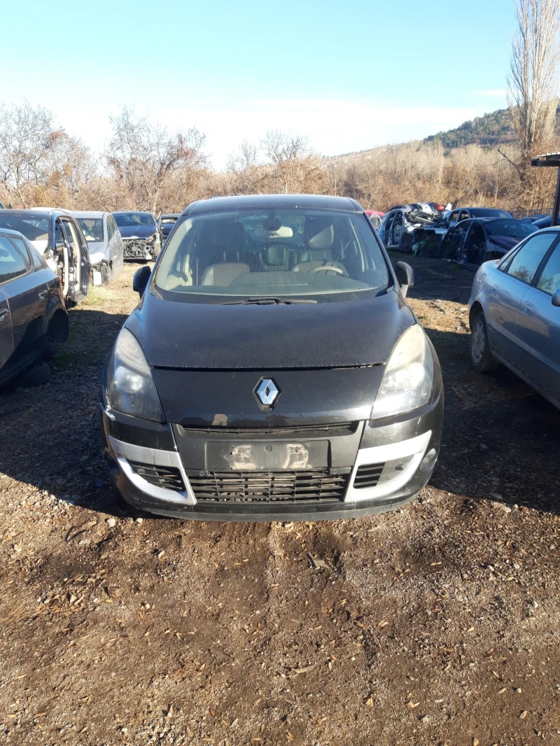 Renault Scenic 2.0dci НА ЧАСТИ - 11 лв. - 60414125 | Car24.bg