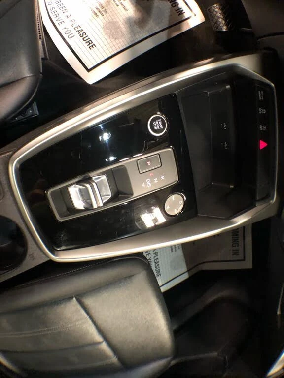 Audi A3 40 TFSI quatro AWD АвтоКредит  (ЦЕНА ДО БГ), снимка 11 - Автомобили и джипове - 53639000