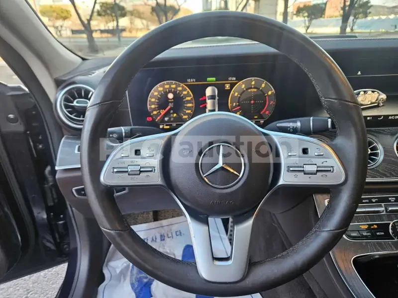 Mercedes-Benz CLS 450 ЦЕНА ДО БЪЛГАРИЯ !!!, снимка 11 - Автомобили и джипове - 55341383