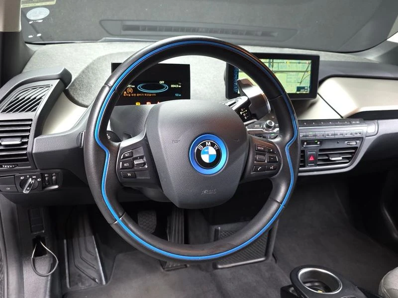 BMW i3 LUX| 170к.с., снимка 13 - Автомобили и джипове - 56368694