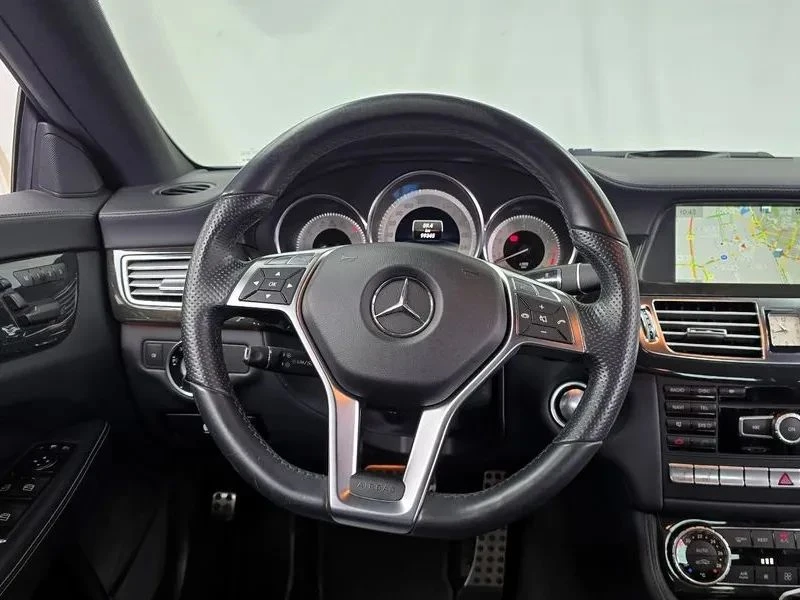 Mercedes-Benz CLS, снимка 13 - Автомобили и джипове - 56707360