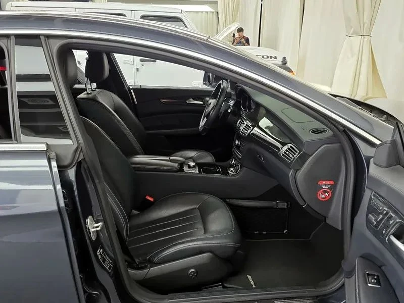 Mercedes-Benz CLS, снимка 11 - Автомобили и джипове - 56707360