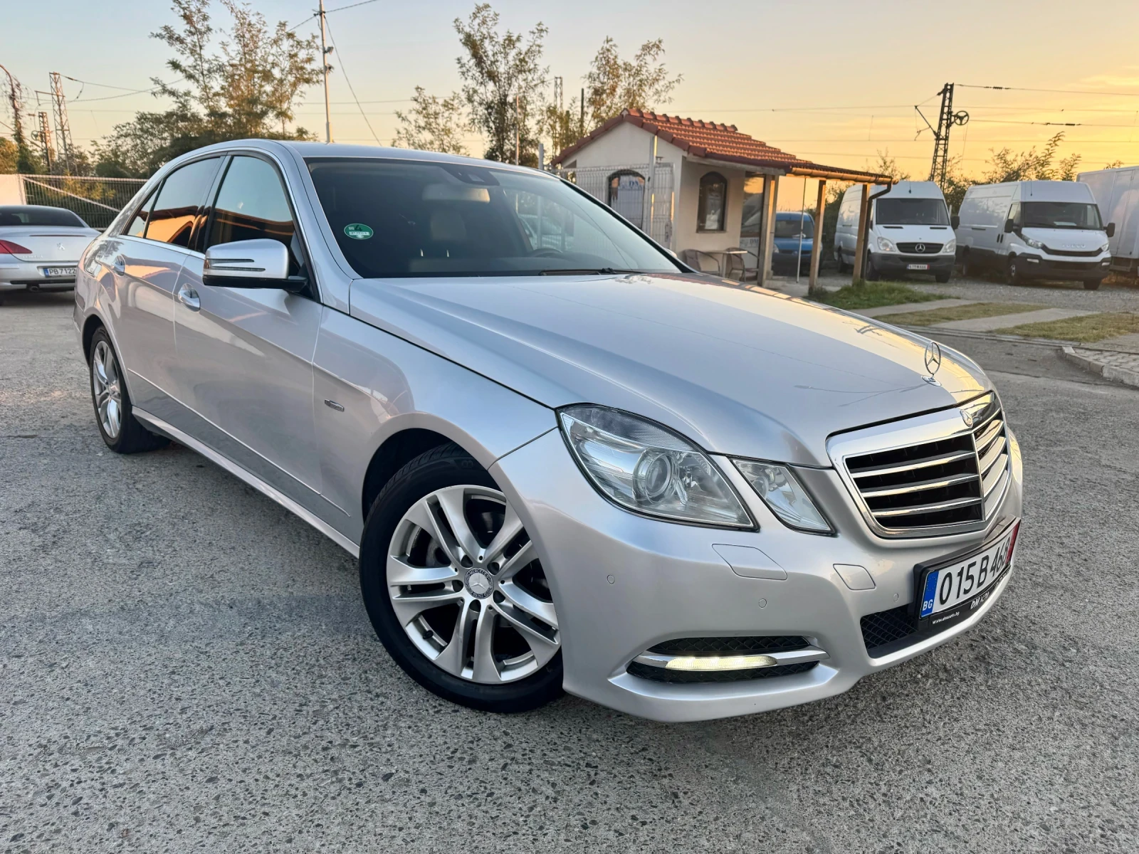 Mercedes-Benz E 220 CDI, Avantgarde , снимка 1