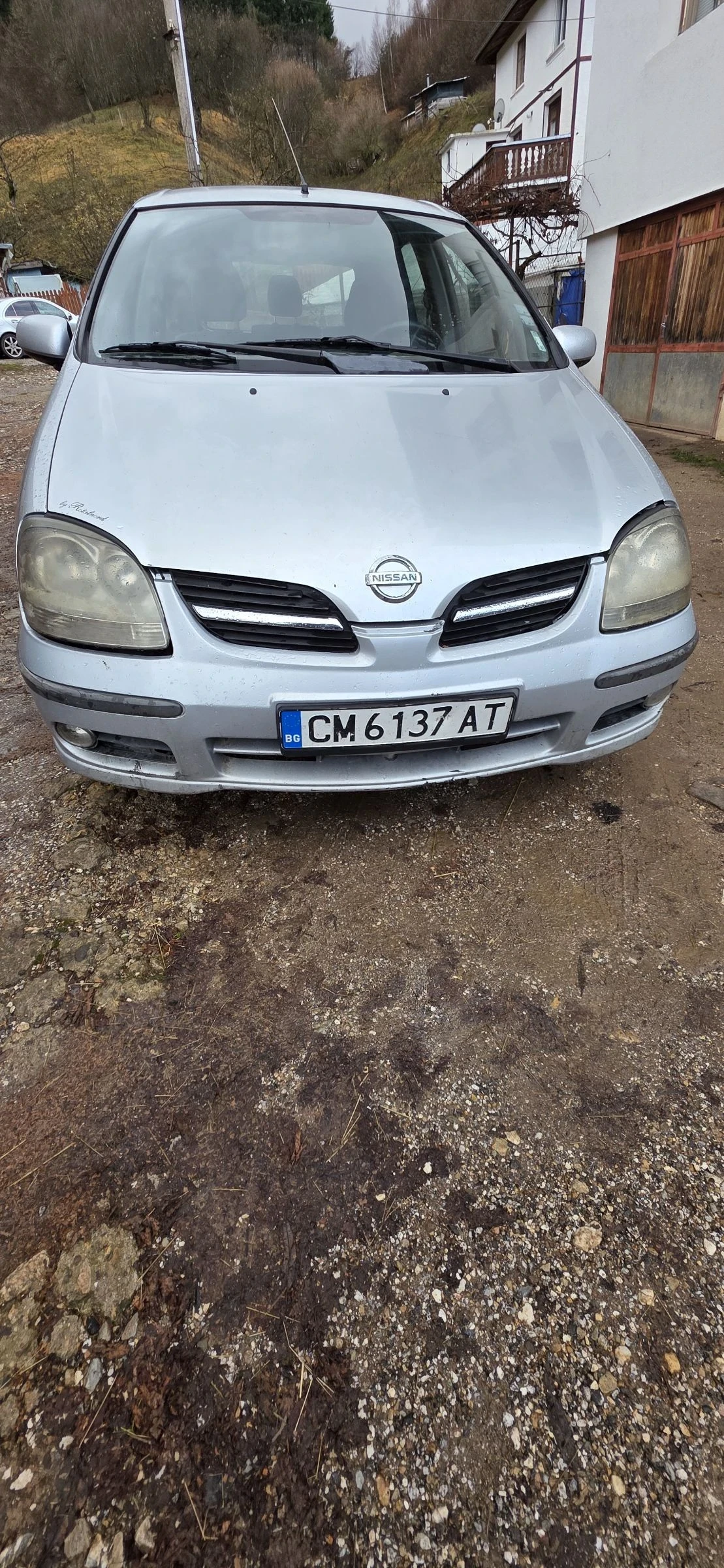 Nissan Almera tino 1.8i, снимка 1