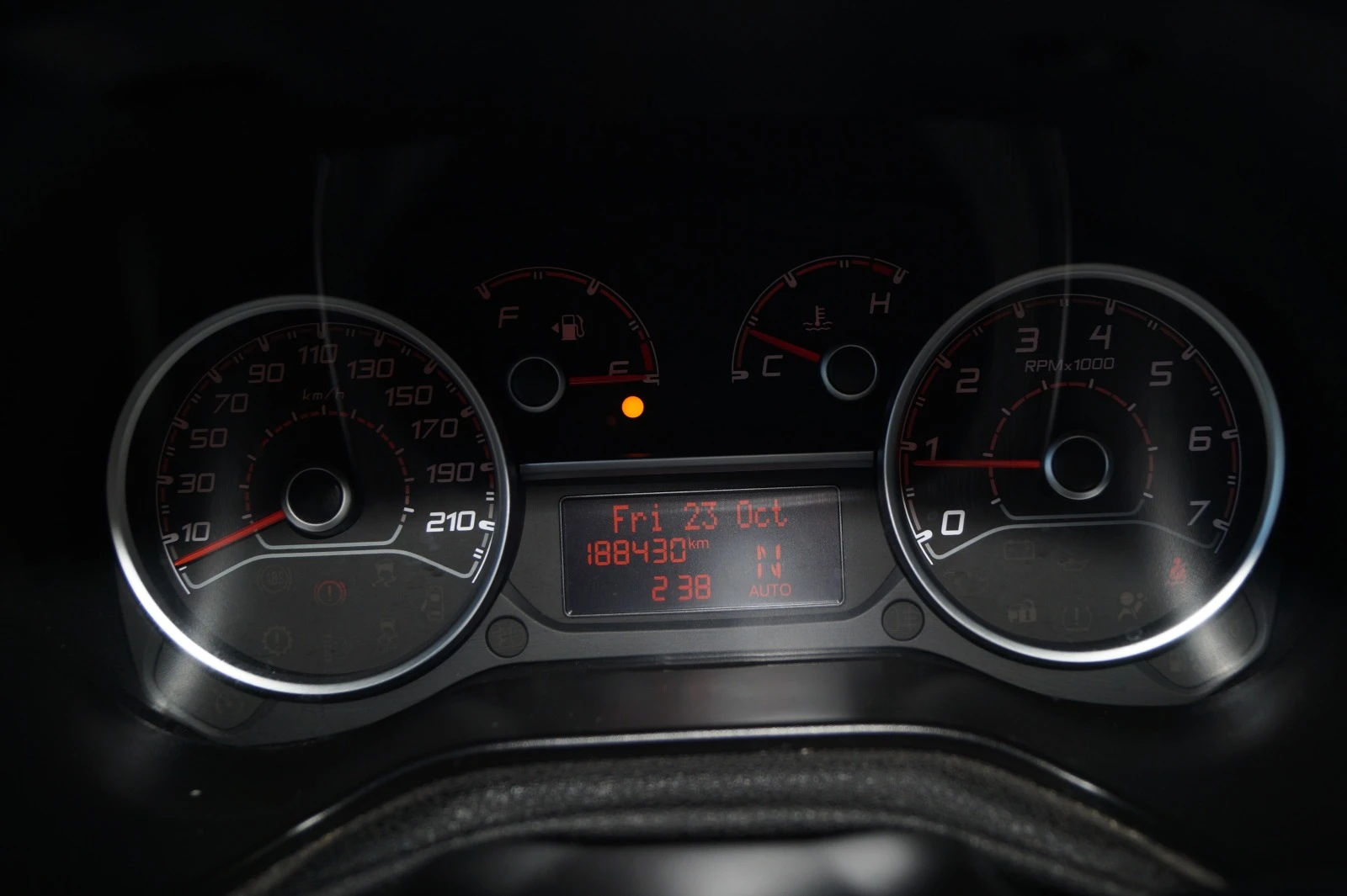 Fiat Doblo 1.6d АВТОМАТИК | Mobile.bg — изображение 11
