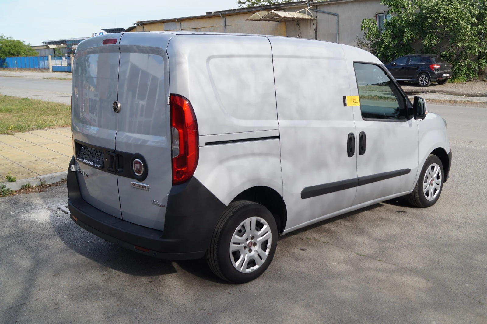 Fiat Doblo 1.6d АВТОМАТИК - изображение 4