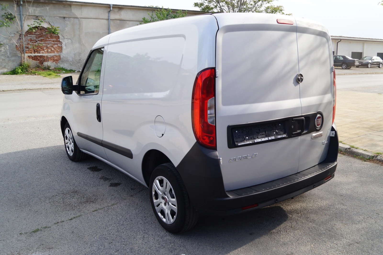 Fiat Doblo 1.6d АВТОМАТИК - изображение 6