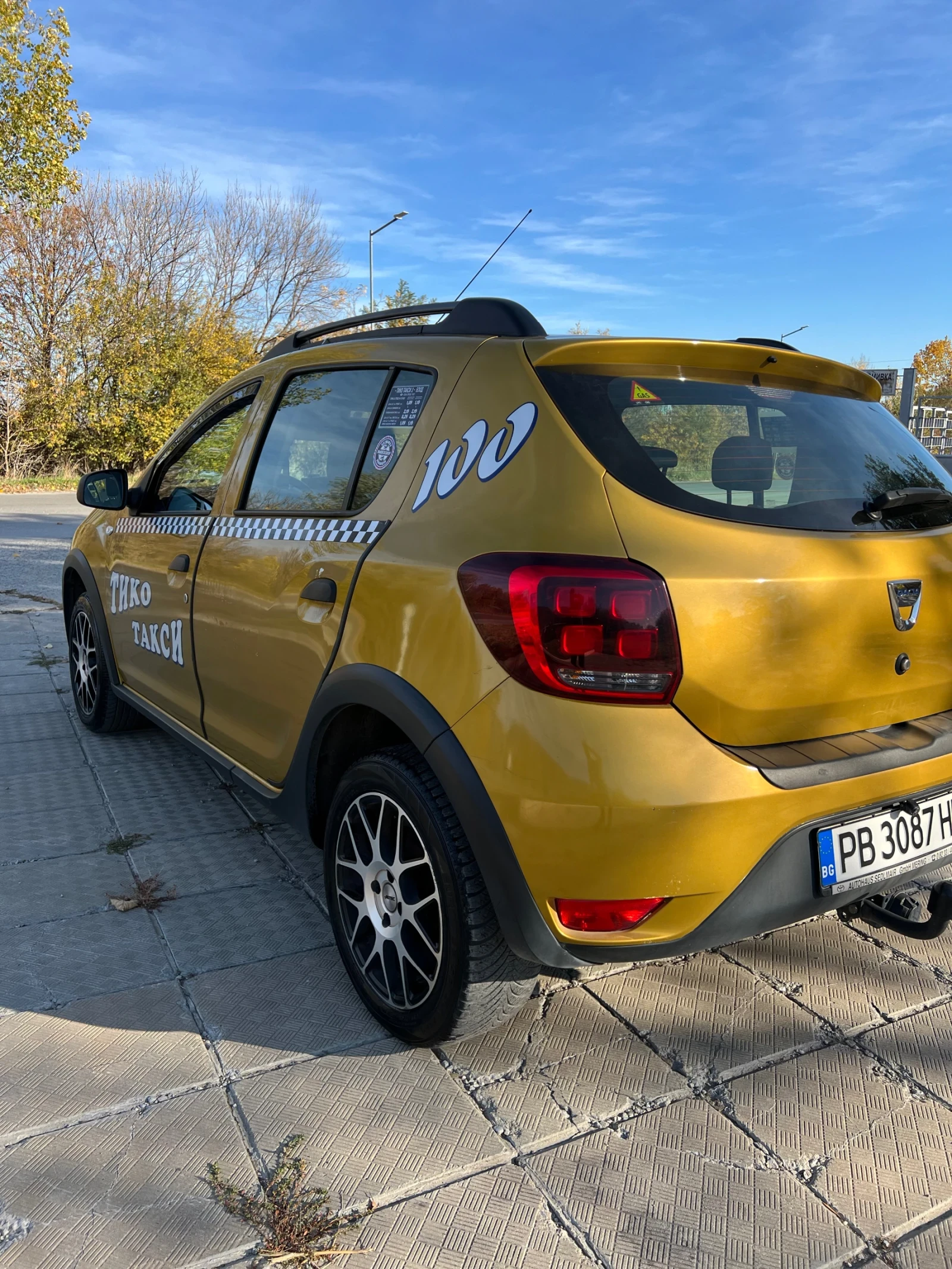 Dacia Sandero 1.0sce 73hp Stepway Газ/Климатик - изображение 4