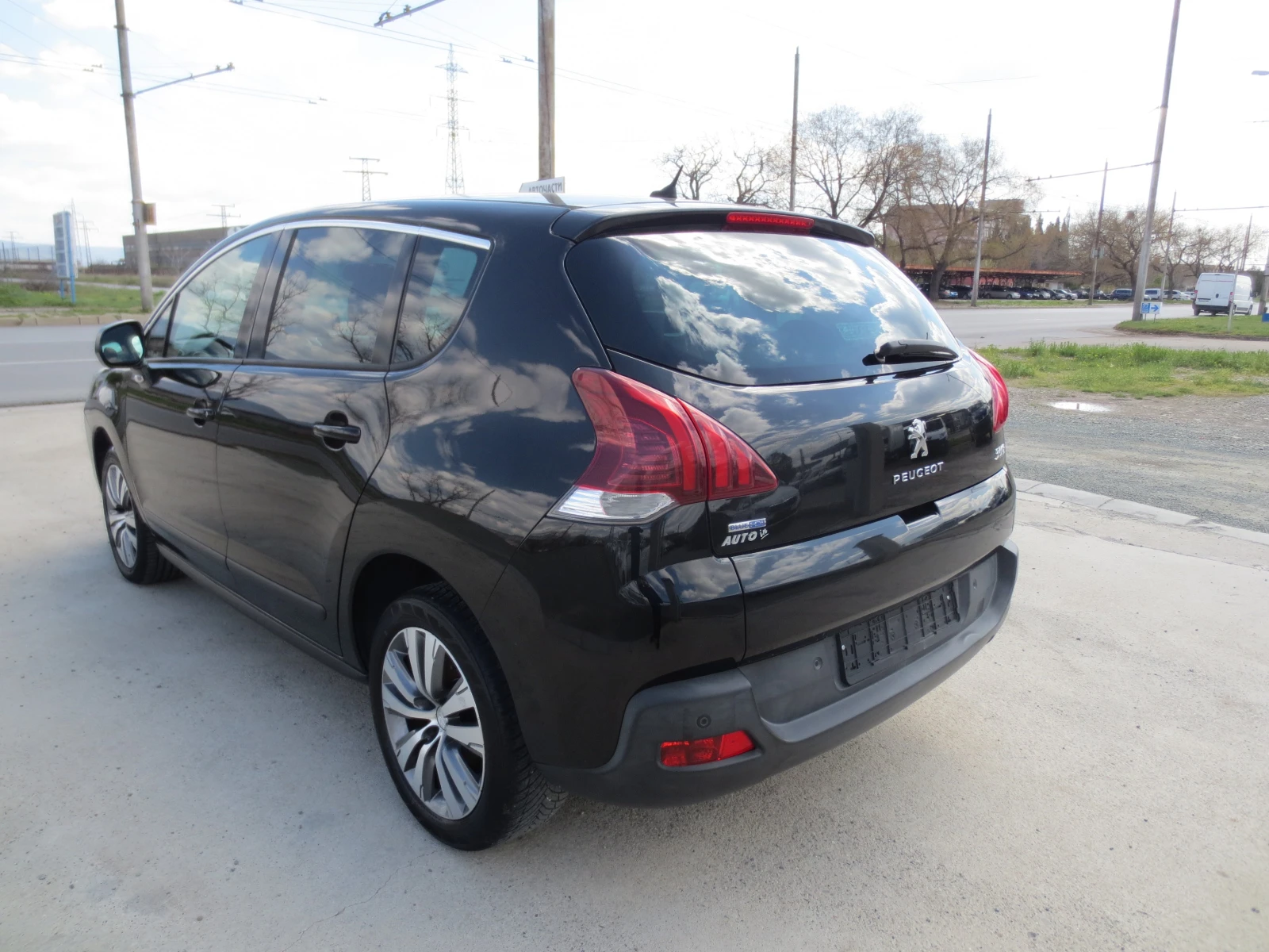 Peugeot 3008 1.6 HDI  - изображение 7