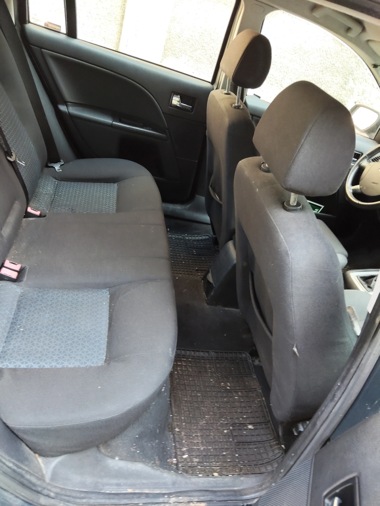Ford Mondeo 2.2 - изображение 6