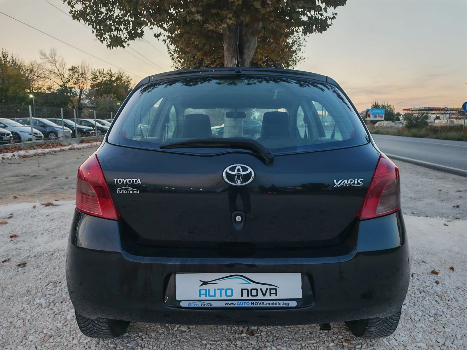 Toyota Yaris 1.4 90 К.С. ДИЗЕЛ! МНОГО ЗАПАЗЕНА! - изображение 6