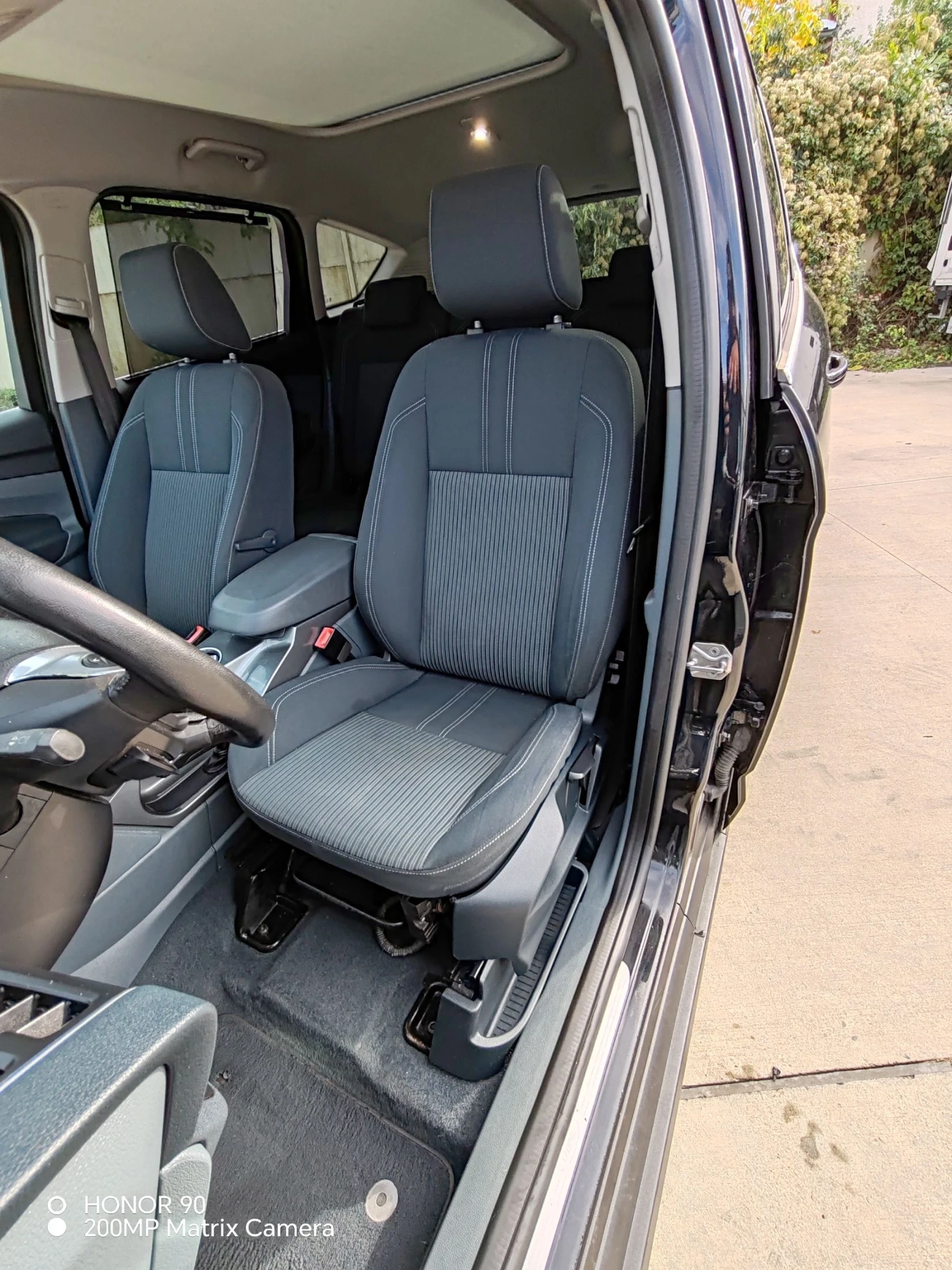 Ford C-max 2.0tdci Avtomat Panorama | Mobile.bg — изображение 12
