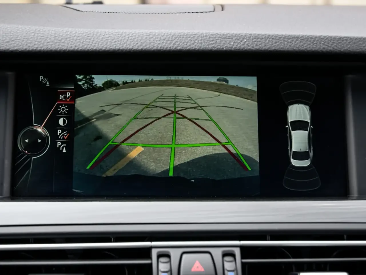 BMW 550 M-PACK* HEAD-UP* NAVI* 8ZF* KEYLESS* SHODOWLINE | Mobile.bg   15