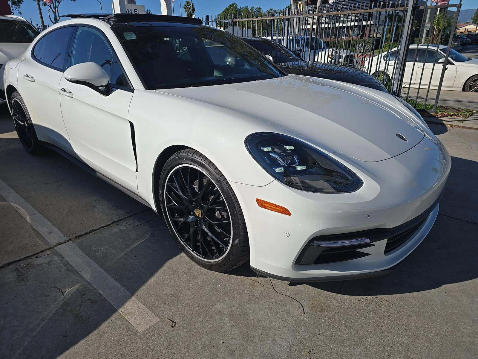 Porsche Panamera  - изображение 4